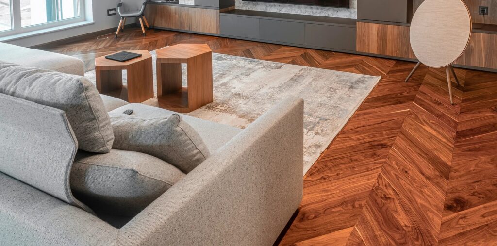 imgi_8_N2000x990-A.Walnut-1