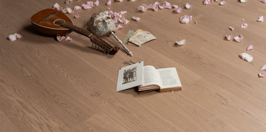 misty rose-2000x990-2