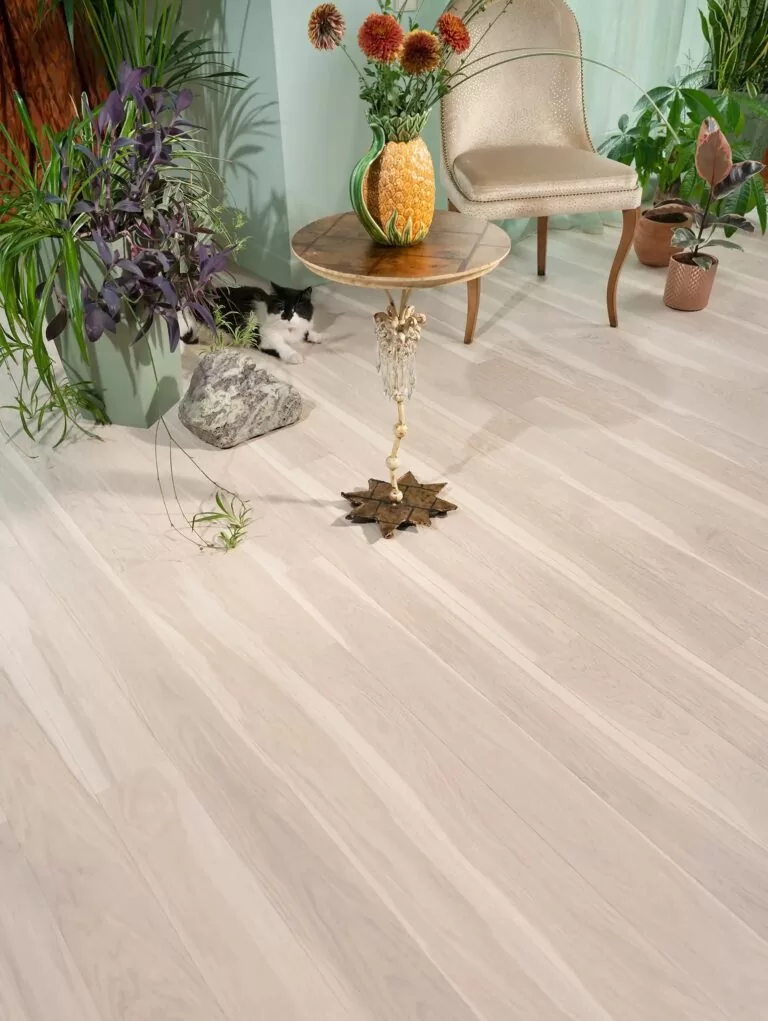 Белоснежный