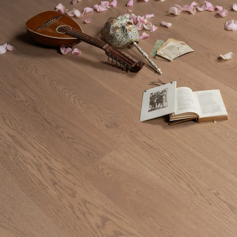 Туманная роза